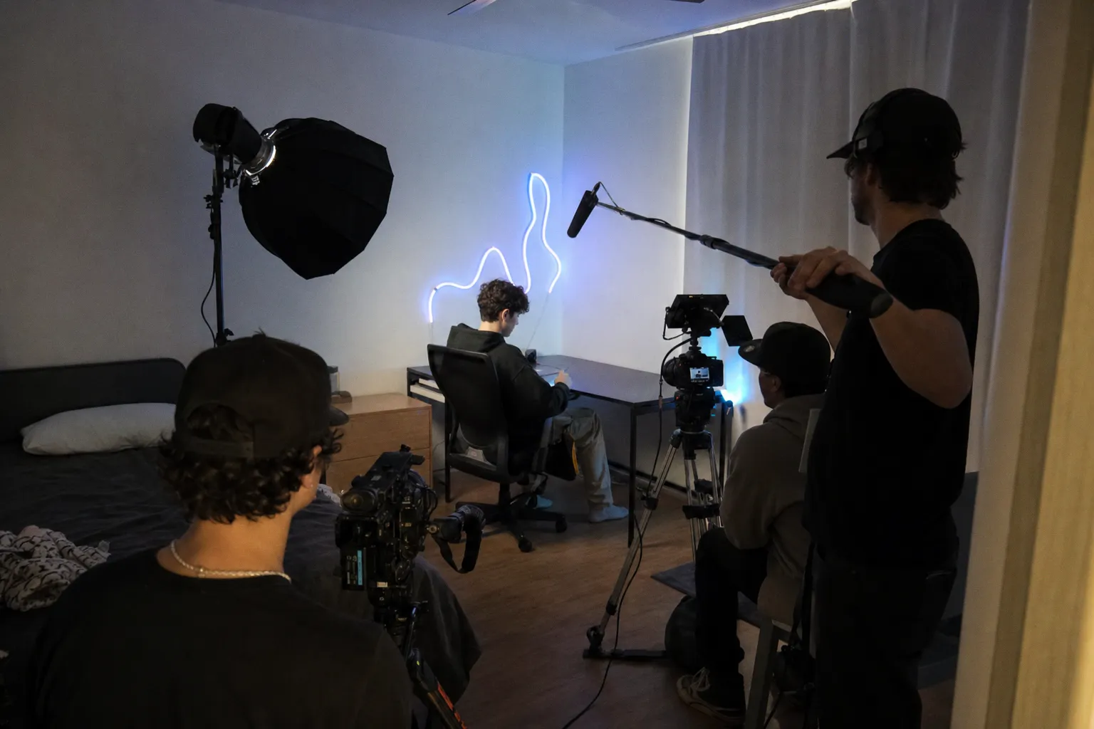 As Institutional Money Flows Into Creator Content, Curbily Is Building the Studio Infrastructure Behind It