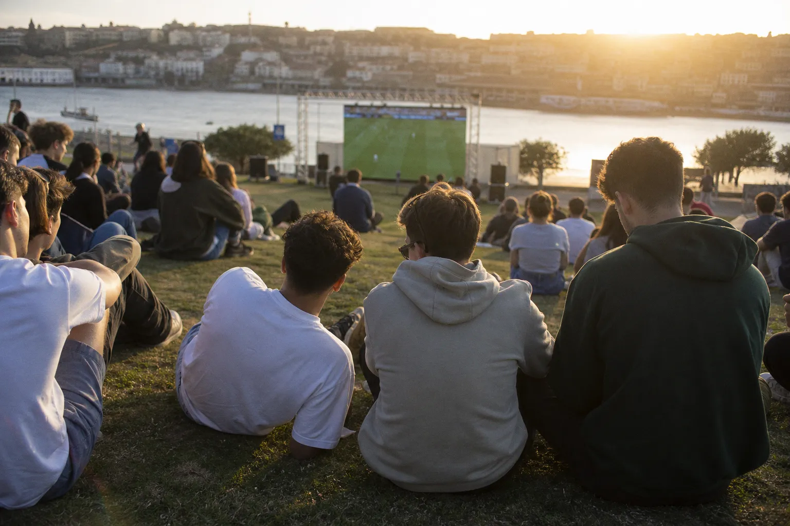 Why Gen Z Sports Fans Are Trading Traditional Broadcasts for Creator Content